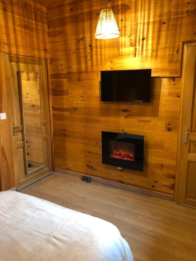Chambres D'Hote Dijon Clair De Lune 체노베 외부 사진