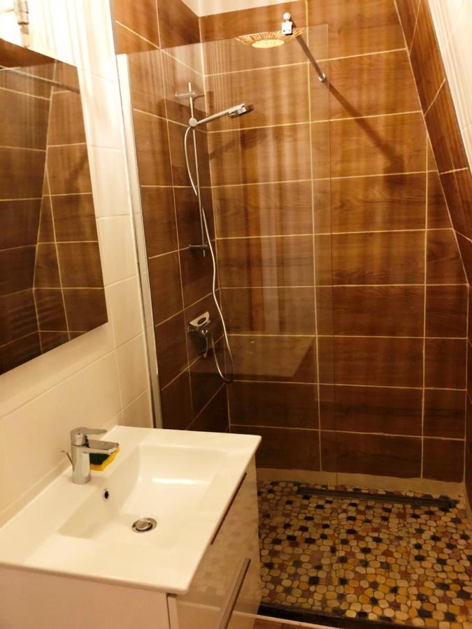 Chambres D'Hote Dijon Clair De Lune 체노베 외부 사진