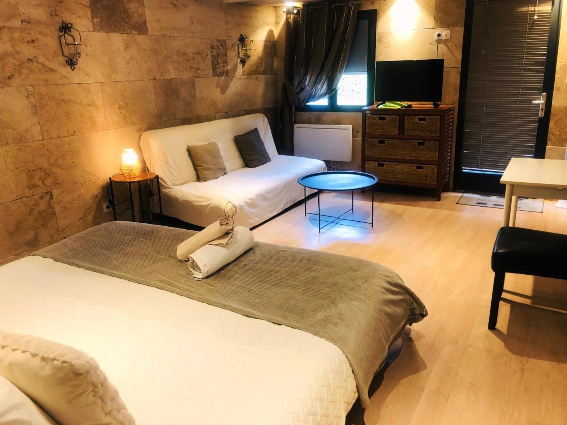Chambres D'Hote Dijon Clair De Lune 체노베 외부 사진